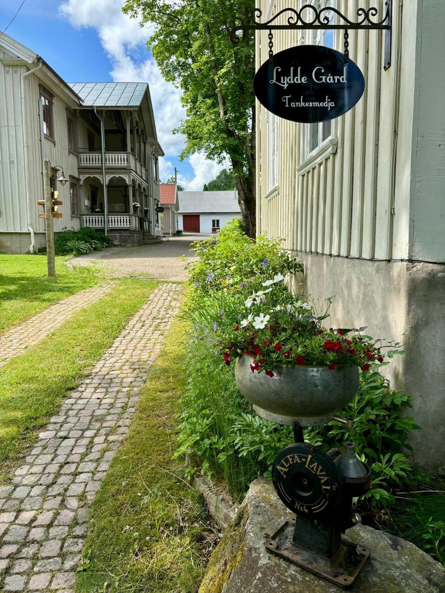 Lydde Gard Hotel Kinna Exterior foto
